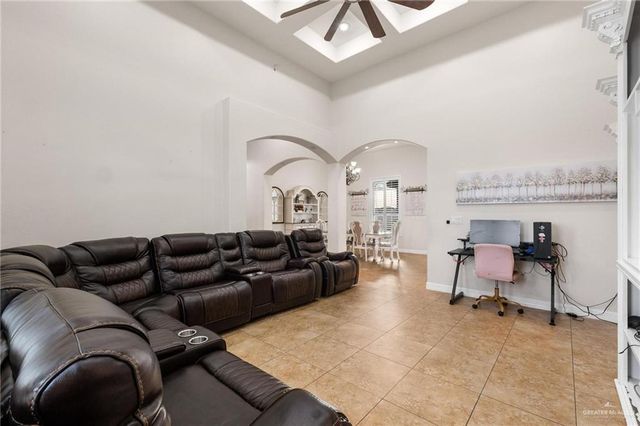 17621 Escondido N, Weslaco, TX 78596