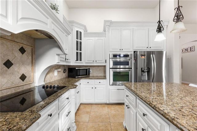 17621 Escondido N, Weslaco, TX 78596