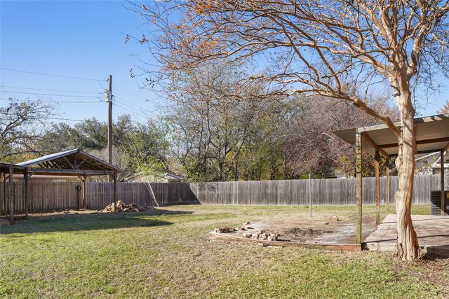 1325 Carter Street, Sulphur Springs, TX 75482