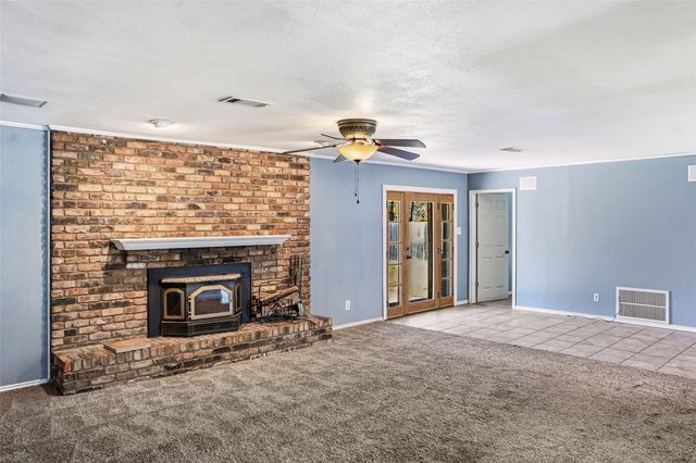 1325 Carter Street, Sulphur Springs, TX 75482