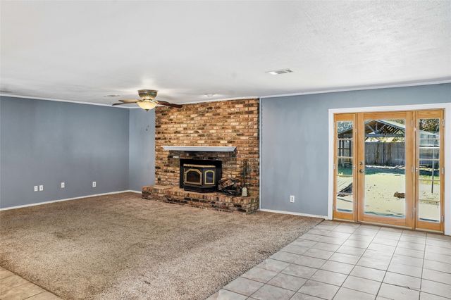 1325 Carter Street, Sulphur Springs, TX 75482