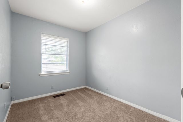 4217 King Street, Greenville, TX 75401