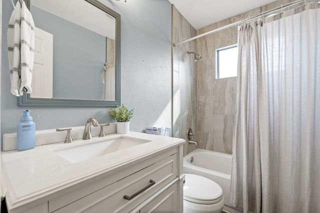 4217 King Street, Greenville, TX 75401