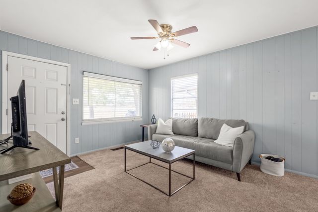 4217 King Street, Greenville, TX 75401