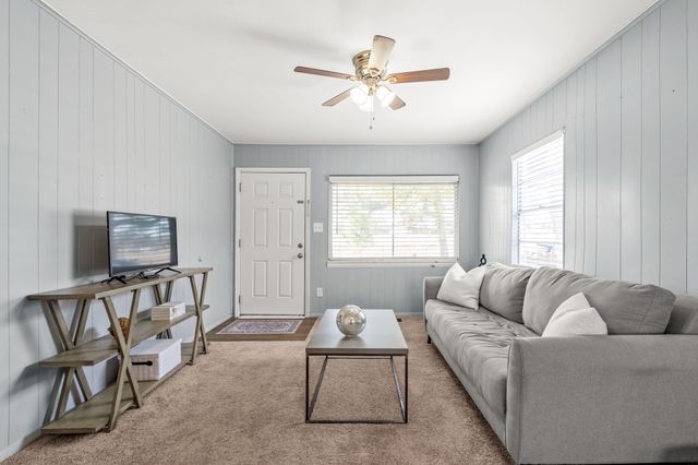 4217 King Street, Greenville, TX 75401