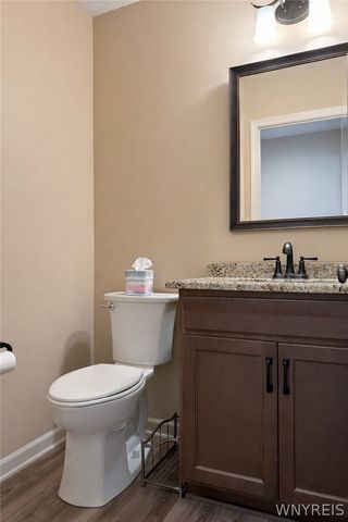 902 Carriage Lane, West Seneca, NY 14224