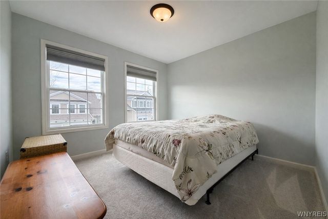 902 Carriage Lane, West Seneca, NY 14224