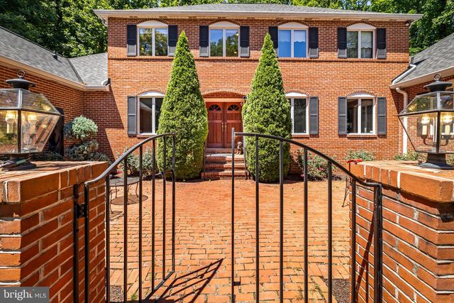 4 BRICKFORD LN, Baltimore, MD 21208