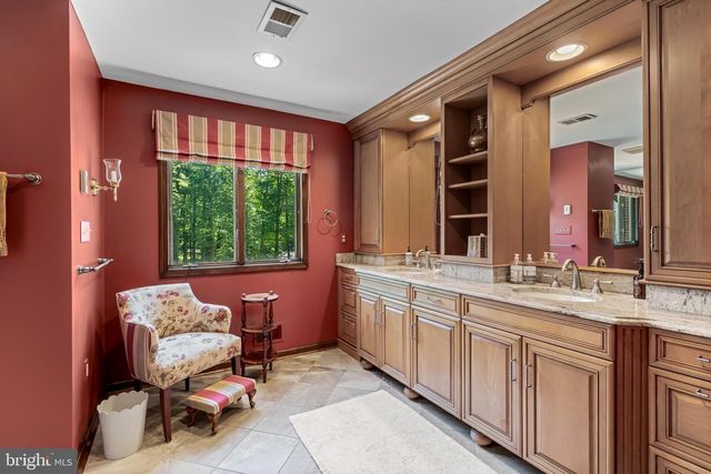 4 BRICKFORD LN, Baltimore, MD 21208