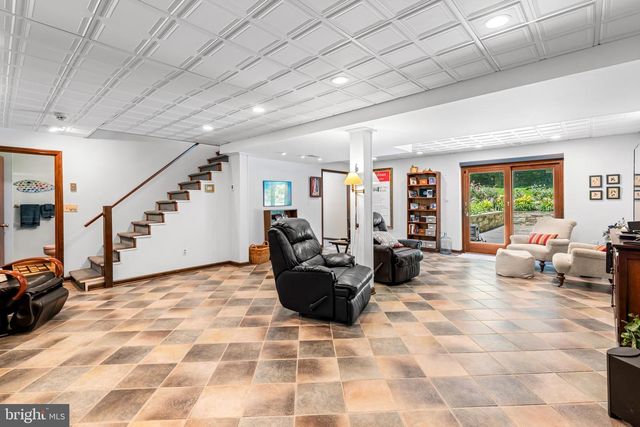 4 BRICKFORD LN, Baltimore, MD 21208