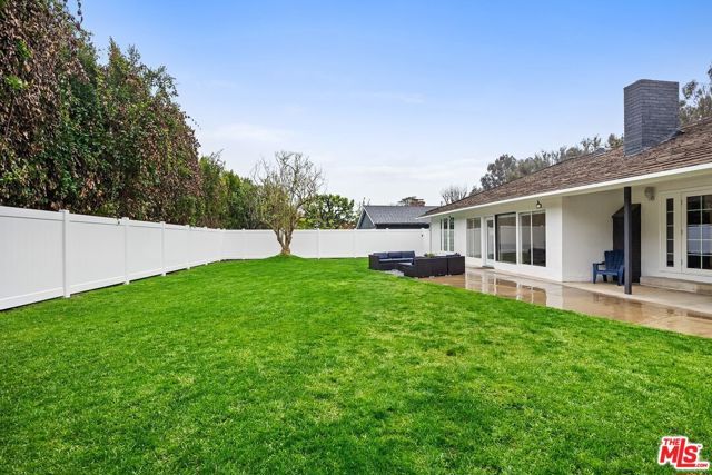 1410 Jonesboro Drive, Los Angeles, CA 90049