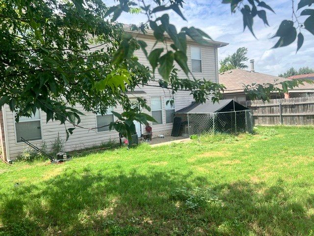 4320 Meadowknoll Drive, Fort Worth, TX 76123
