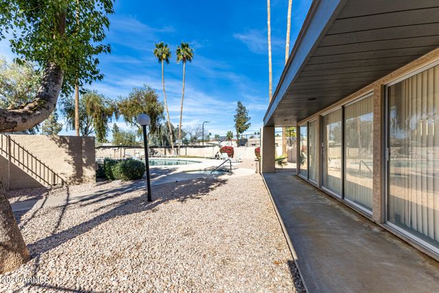 618 S ALLRED Drive, Tempe, AZ 85288