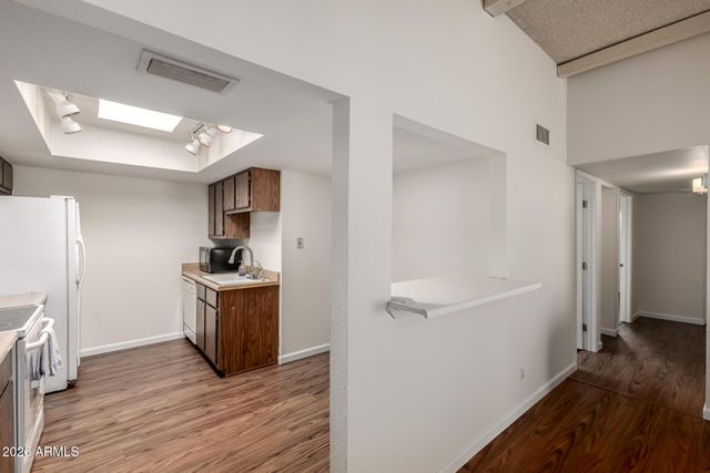 618 S ALLRED Drive, Tempe, AZ 85288