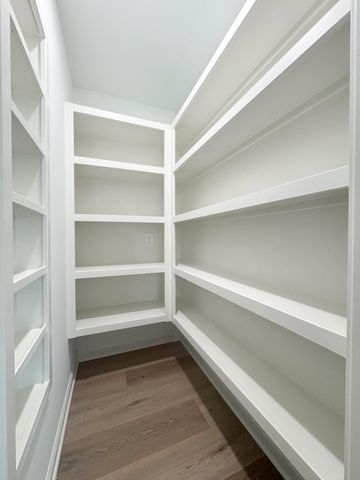 909 W 17th, Harper, KS 67058