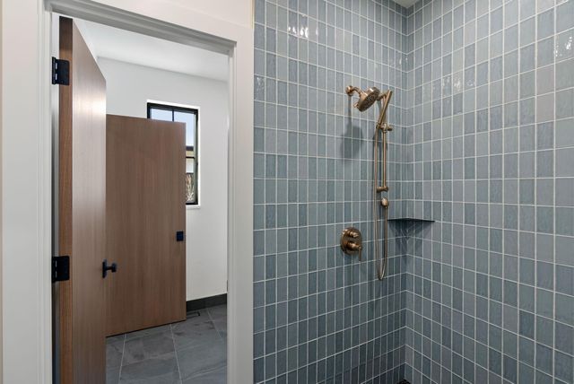 3118 NW Crossing Drive, Bend, OR 97703