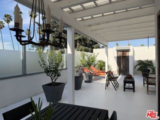 924 5th Street 10, Santa Monica, CA 90403