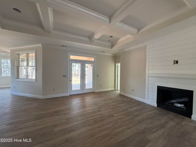 494 Longleaf Drive, West End, NC 27376