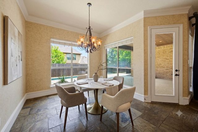 7713 Silverleaf Drive, North Richland Hills, TX 76182
