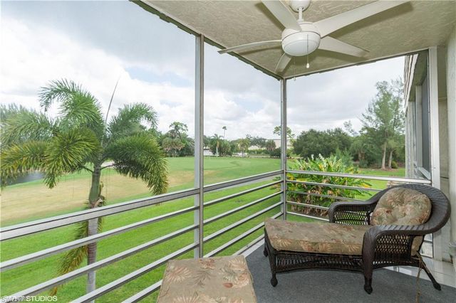 501 Forest Lakes BLVD 1-311, Naples, FL 34105