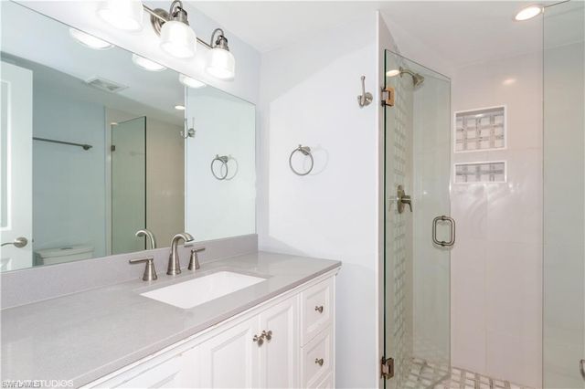 501 Forest Lakes BLVD 1-311, Naples, FL 34105