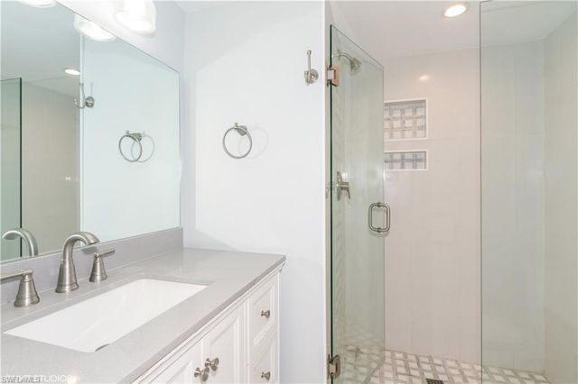 501 Forest Lakes BLVD 1-311, Naples, FL 34105