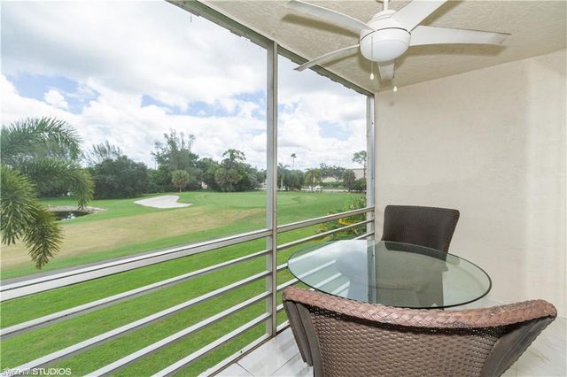 501 Forest Lakes BLVD 1-311, Naples, FL 34105
