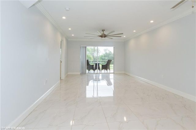 501 Forest Lakes BLVD 1-311, Naples, FL 34105