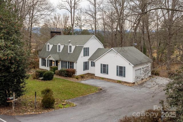1133 Glen Cannon Drive, Pisgah Forest, NC 28768