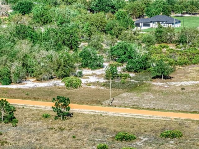 523 S DICKEY ROAD, Avon Park, FL 33825