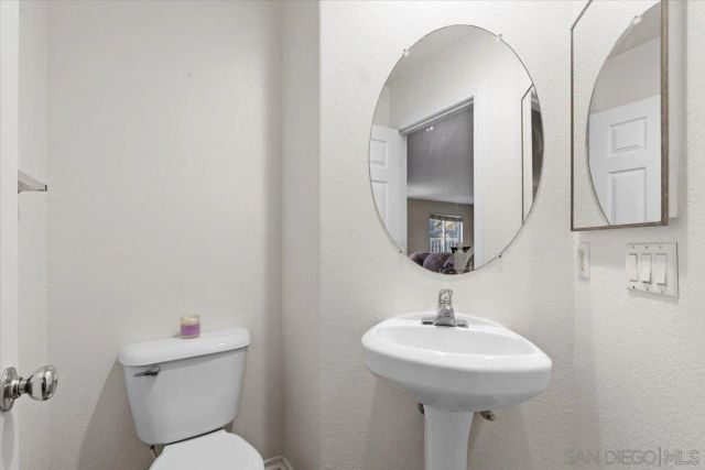 609 Jacks Creek Road, Escondido, CA 92027