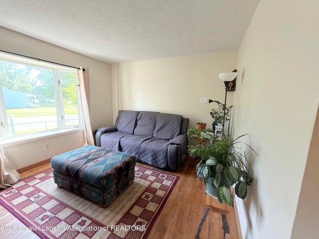 4326 Davlind Drive, Holt, MI 48842