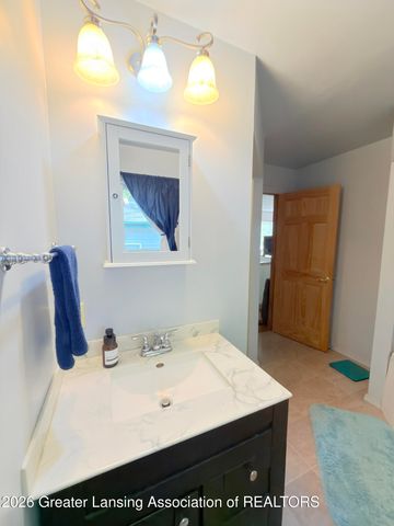 4326 Davlind Drive, Holt, MI 48842