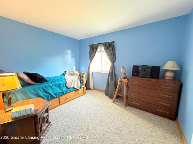 4326 Davlind Drive, Holt, MI 48842