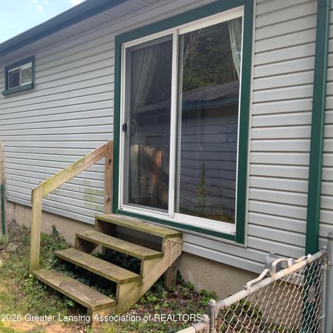 4326 Davlind Drive, Holt, MI 48842
