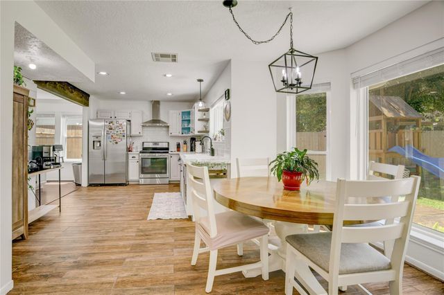 14314 Fair Knoll Way, Houston, TX 77062