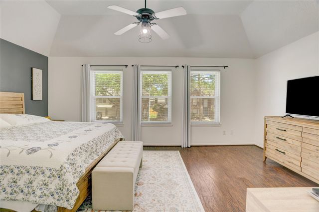 14314 Fair Knoll Way, Houston, TX 77062