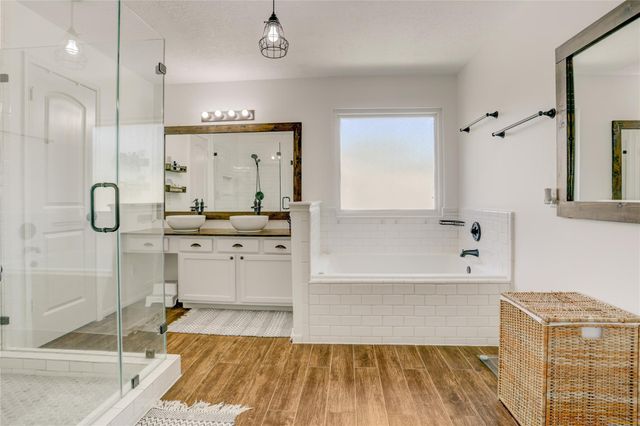 14314 Fair Knoll Way, Houston, TX 77062