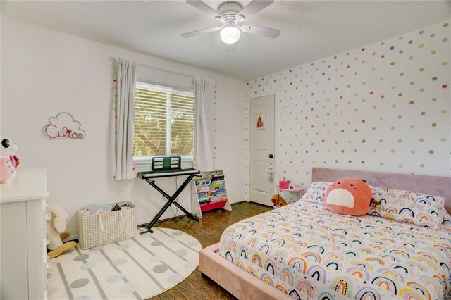 14314 Fair Knoll Way, Houston, TX 77062