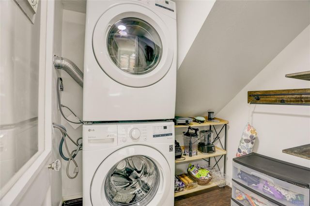 14314 Fair Knoll Way, Houston, TX 77062