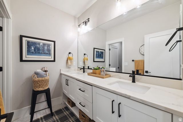 413 E 4235 S, Washington, UT 84780