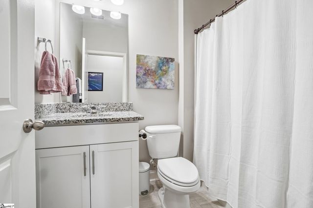 801 Deepwood Court, Boiling Springs, SC 29316