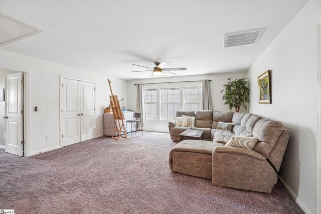 801 Deepwood Court, Boiling Springs, SC 29316