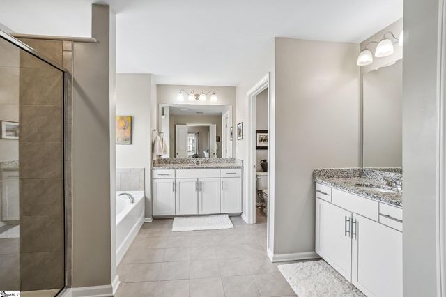 801 Deepwood Court, Boiling Springs, SC 29316