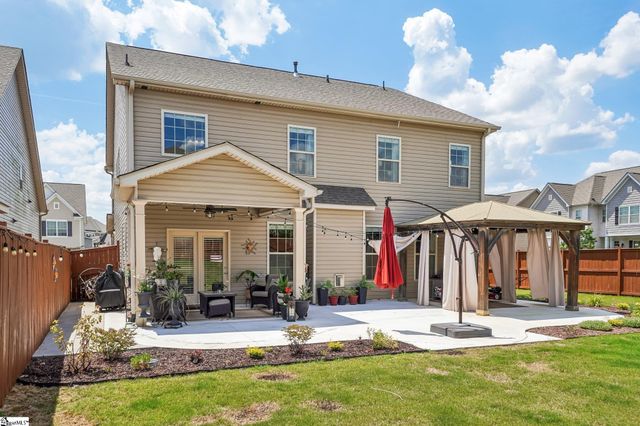 801 Deepwood Court, Boiling Springs, SC 29316