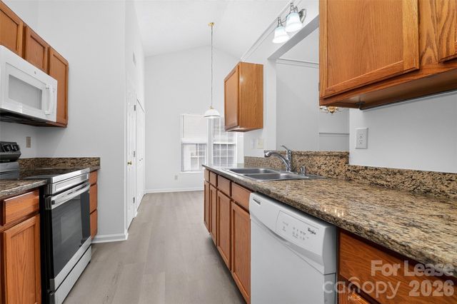 3411 Pondridge Court, Charlotte, NC 28269