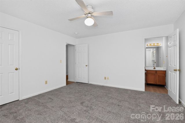 3411 Pondridge Court, Charlotte, NC 28269