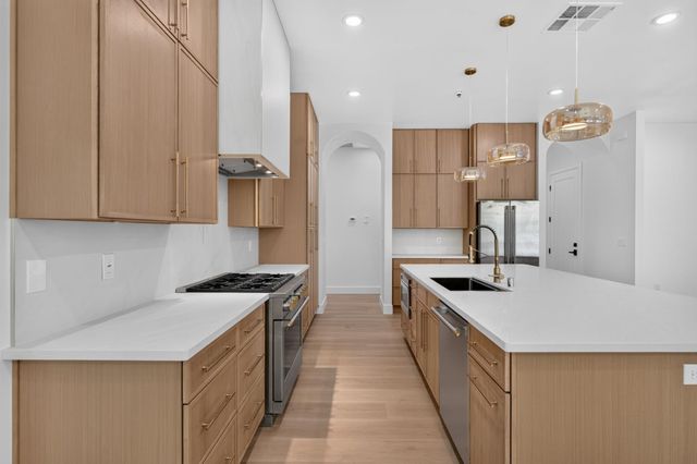 800 Acorn Way, Meadow Vista, CA 95722
