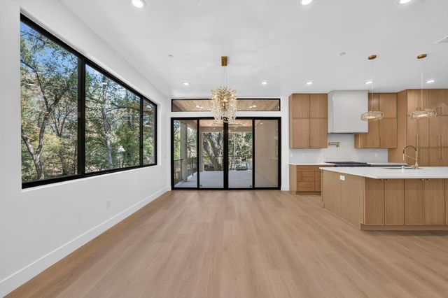 800 Acorn Way, Meadow Vista, CA 95722