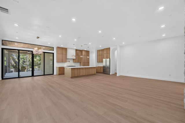800 Acorn Way, Meadow Vista, CA 95722
